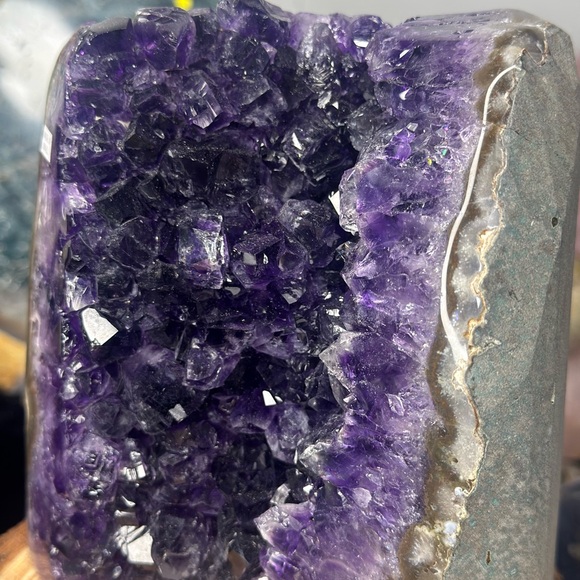 💜 Super High-Grade Deep Purple Jelly Amethyst Freeform – Raw Crystal Uruguay 💜 - Picture 9 of 9